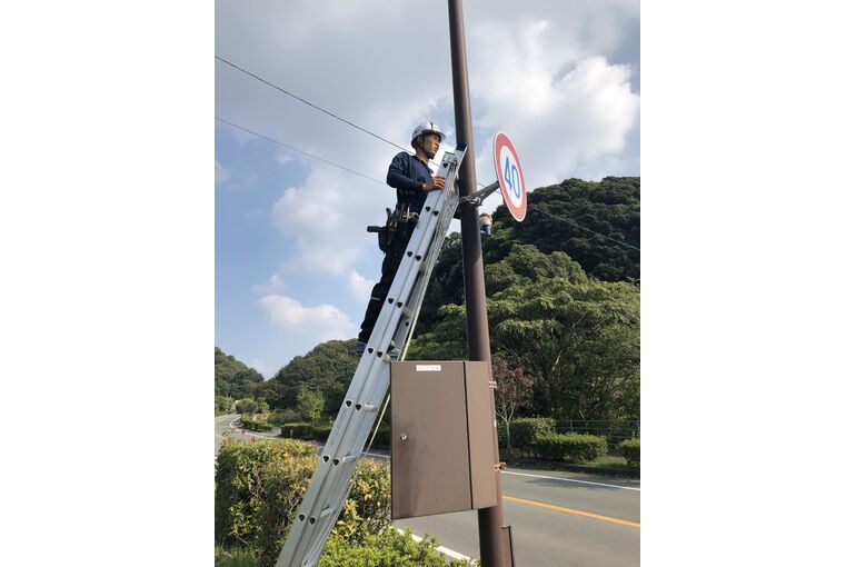 9A21548C-1C32-4C88-BED8-91C48E460155