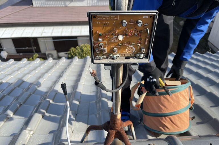 57DC0DA6-8B83-4AD2-93D1-3760CF8A0F0C