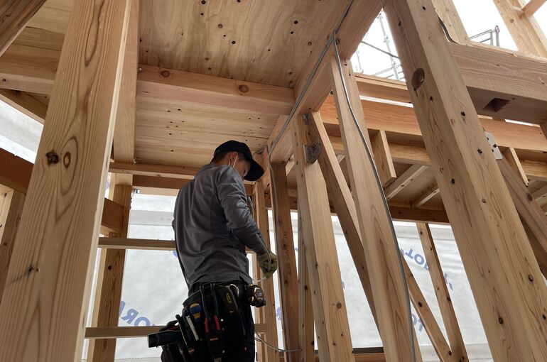 D48647D8-4BD7-4310-A13B-E8323FBB5F42